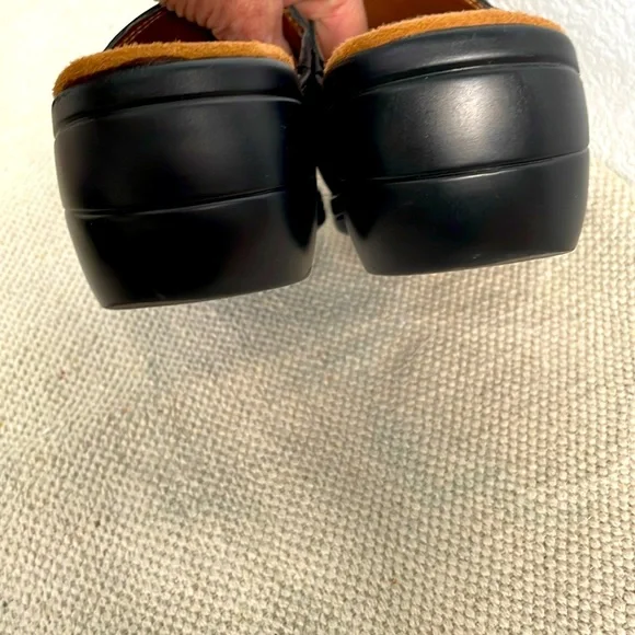 Naturalizer Black Leather Clogs‎ with Silver Buckle Embellishment size 8M - Picture 5 of 9